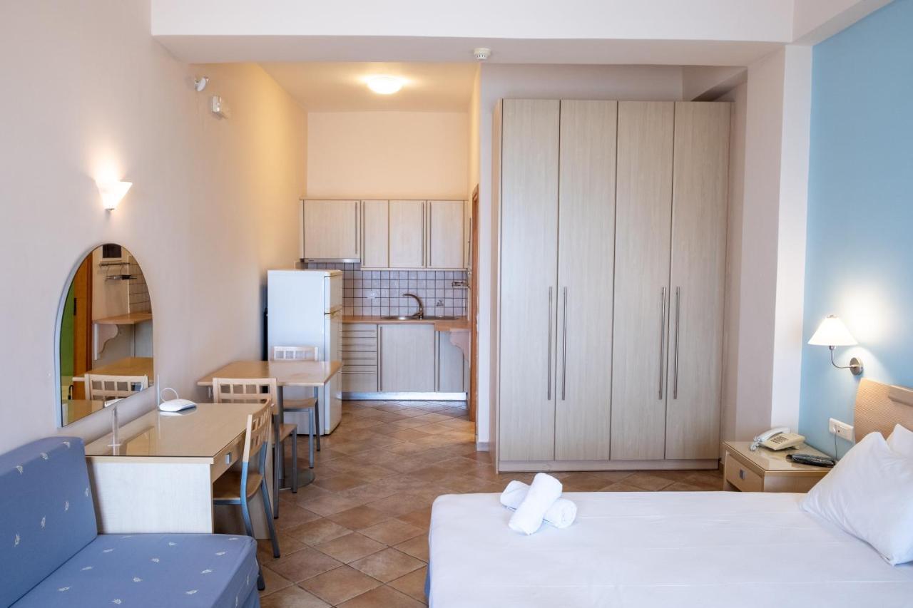 Tinos Koralli Exterior photo